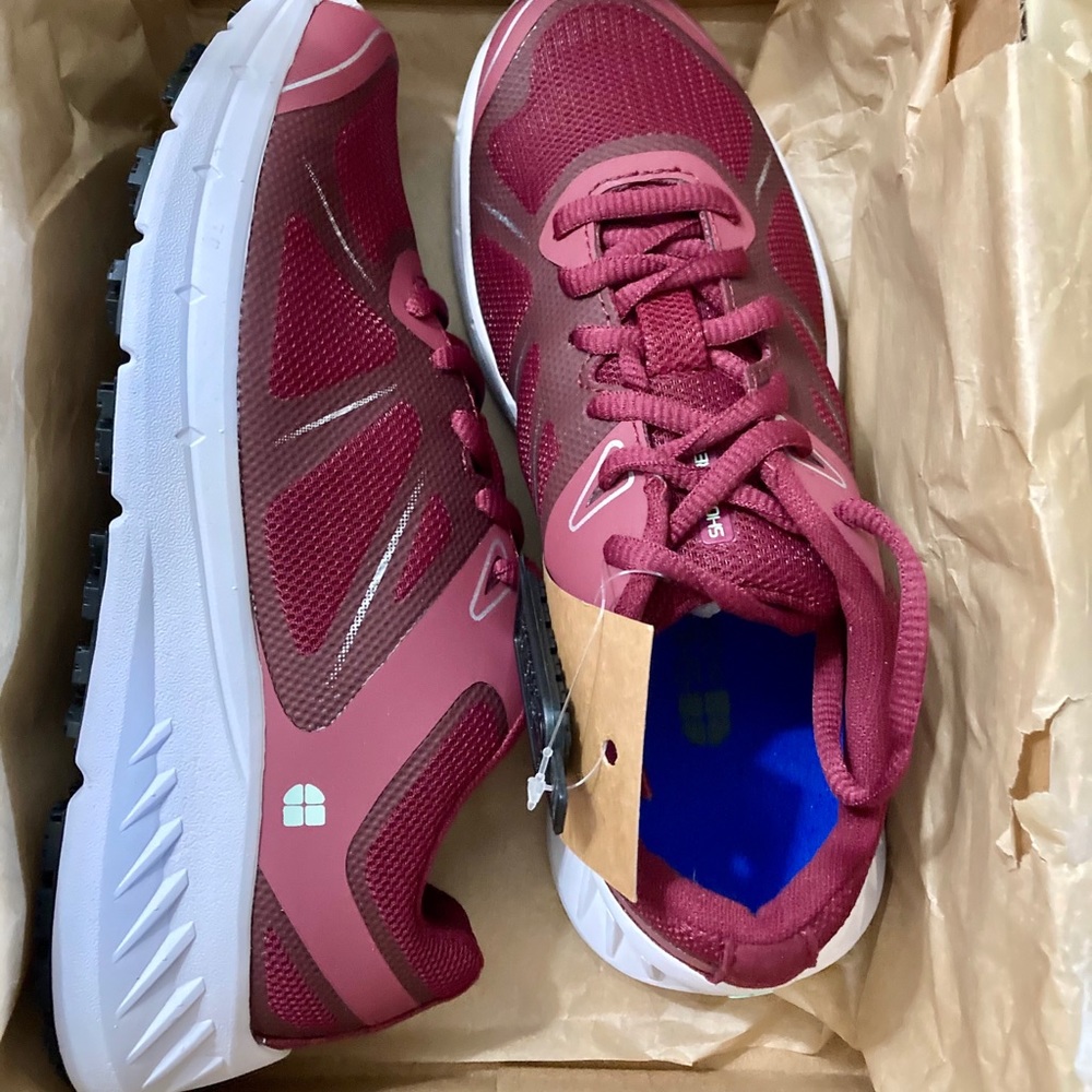 Shoes for Crews Vitality II Maroon Sneaker NWT